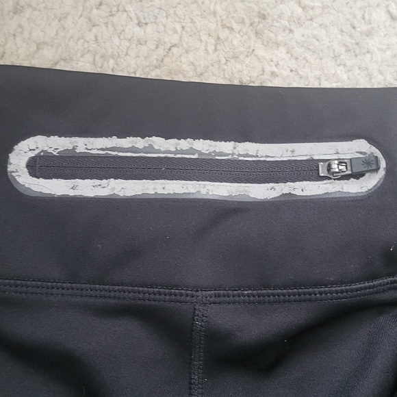 Athleta Black Pants With Bqck Zipper Pockect- 2 Pairs - Picture 5 of 8